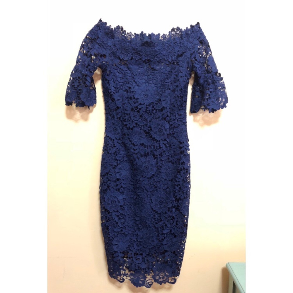 PAPER DOLLS Off Shoulder Crochet Dress (Navy)